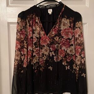 Black Floral V-Neck Long Sleeve Blouse